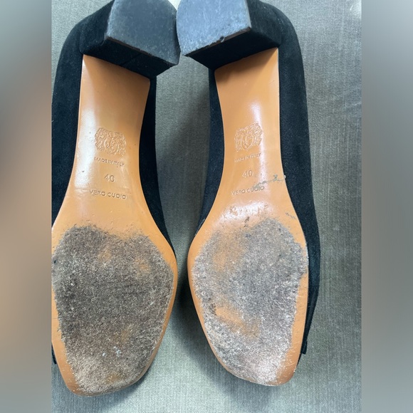 Bruno Magli Classic Square Toe Black Suede Pumps 10 - Picture 3 of 5